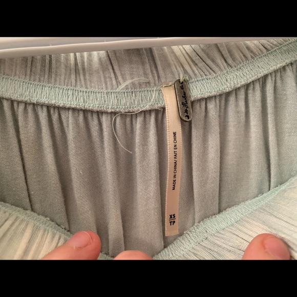 Pale green/ cream tie dye off the shoulder shirt - Picture 2 of 3